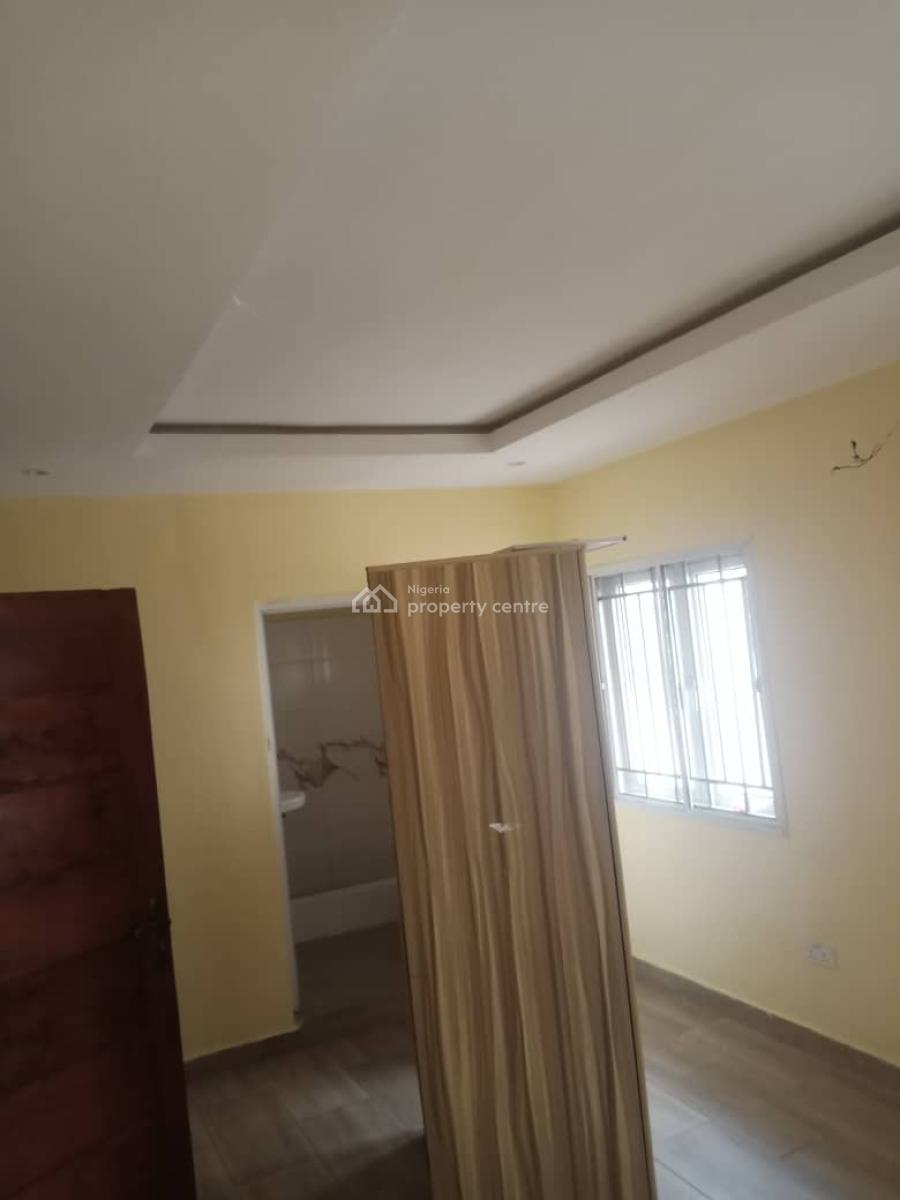 Decent and Specious Mini  Flat Up, Anteroom with Room Ensuite, Gbagada, Gbagada, Lagos, Mini Flat (room and Parlour) for Rent