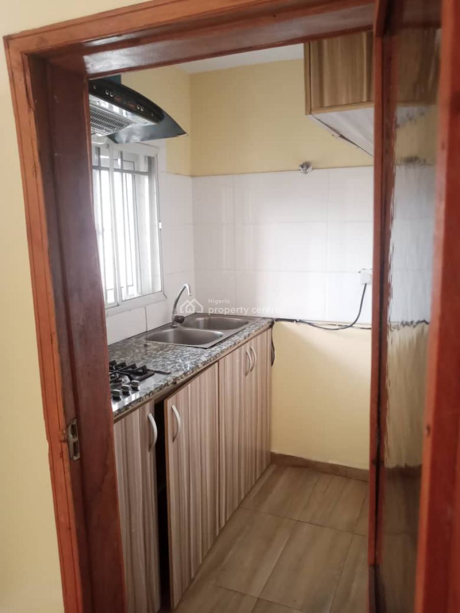 Decent and Specious Mini  Flat Up, Anteroom with Room Ensuite, Gbagada, Gbagada, Lagos, Mini Flat (room and Parlour) for Rent