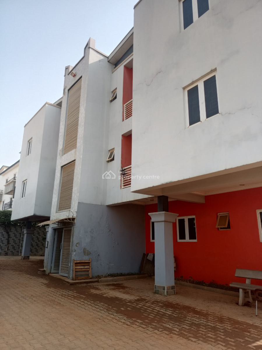 Newly Vacated 3 Bedroom Block of Flat with Ac Generator, Off Jahi, Katampe, Abuja, Flat / Apartment for Rent