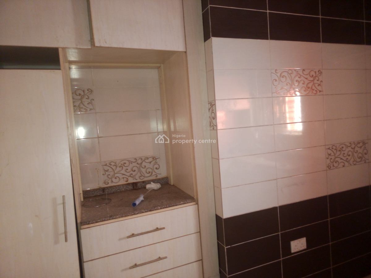 Newly Vacated 3 Bedroom Block of Flat with Ac Generator, Off Jahi, Katampe, Abuja, Flat / Apartment for Rent