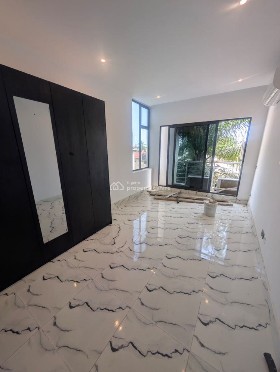 3 Bedroom Apartment with Gym and Swimming Pool, Old Ikoyi, Ikoyi, Lagos, Flat / Apartment for Rent