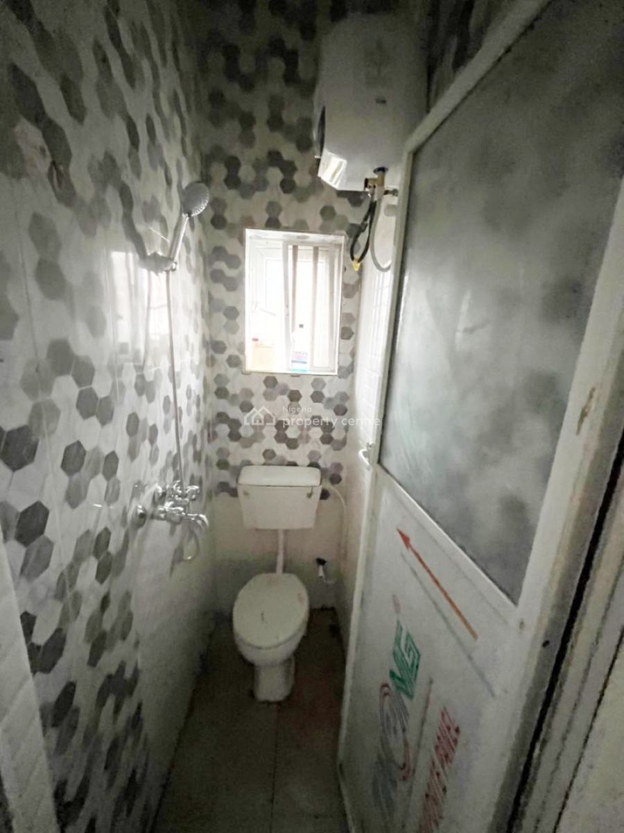 Luxury Mini Flat, Gra Phase 1, Magodo, Lagos, Mini Flat (room and Parlour) for Rent