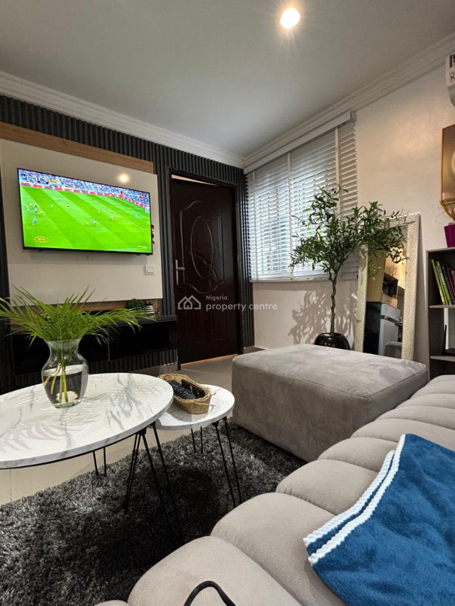 Luxuriously Furnished One Bedroom Apartment, Victoria Island (vi), Lagos, Flat / Apartment Short Let