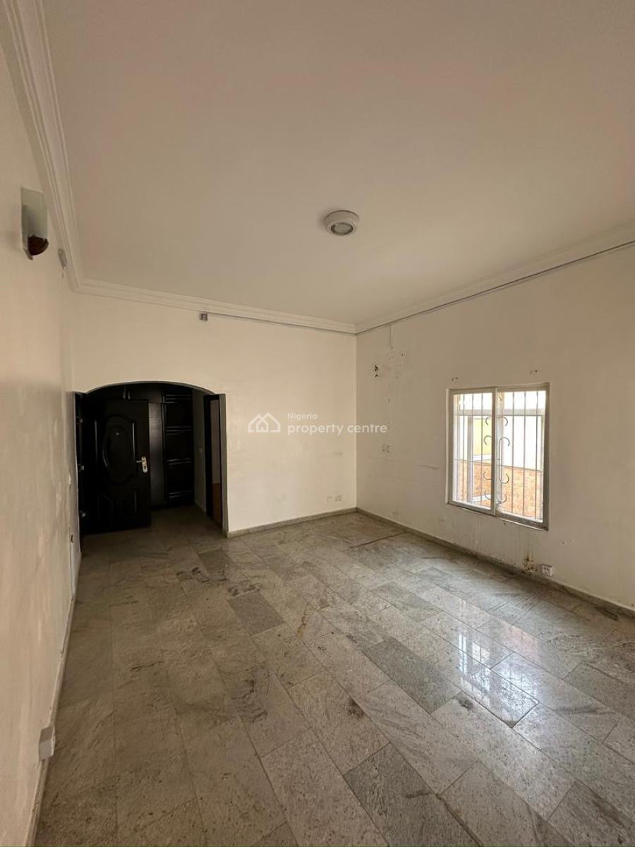 4 Bedroom Self-serviced Semi-detached Duplex, Lekki Phase 1, Lekki, Lagos, Semi-detached Duplex for Rent