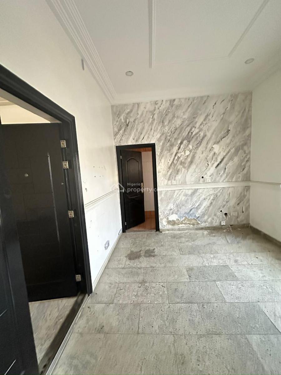 4 Bedroom Self-serviced Semi-detached Duplex, Lekki Phase 1, Lekki, Lagos, Semi-detached Duplex for Rent