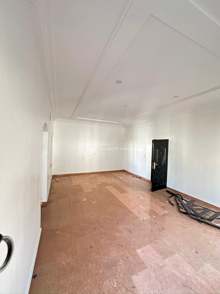 4 Bedroom Self-serviced Semi-detached Duplex, Lekki Phase 1, Lekki, Lagos, Semi-detached Duplex for Rent