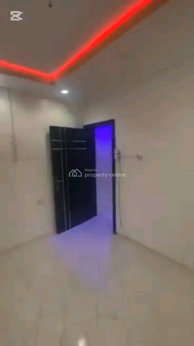Clean Mini-flat Available, Akoka, Yaba, Lagos, Mini Flat (room and Parlour) for Rent