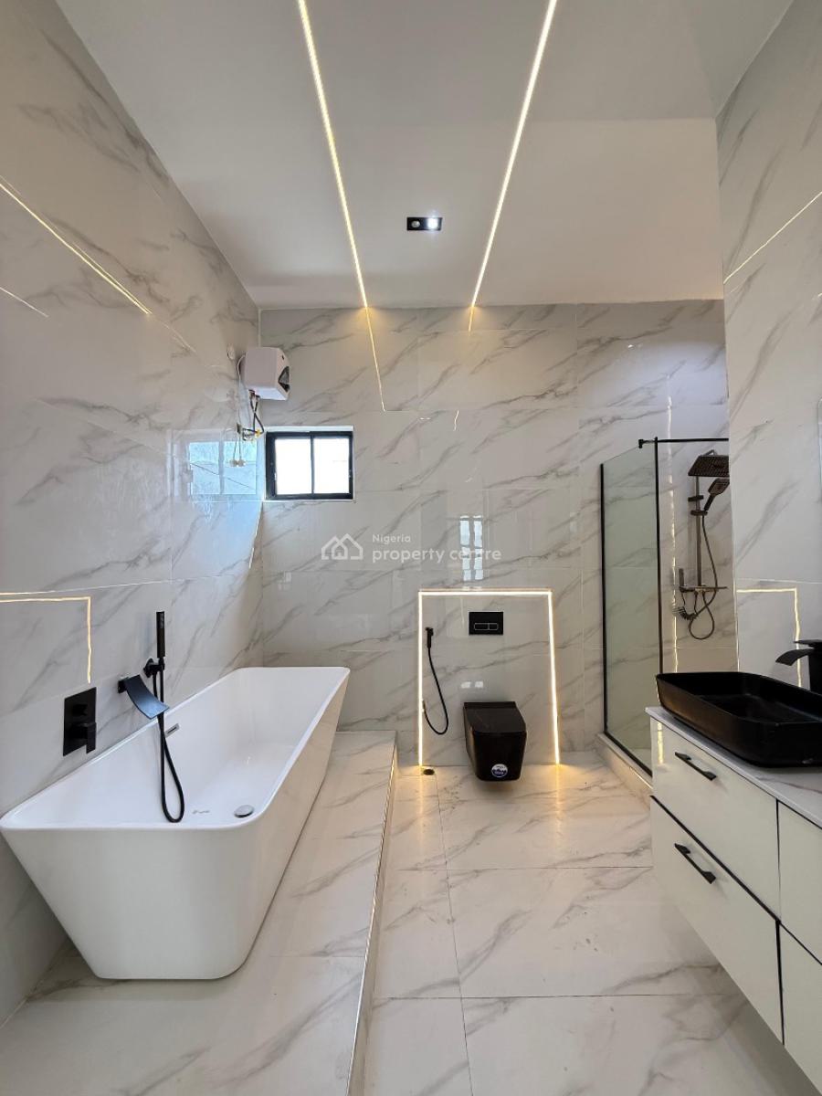 Spacious 5 Bedroom Fully Detached House, Ikota, Lekki, Lagos, Detached Duplex for Sale