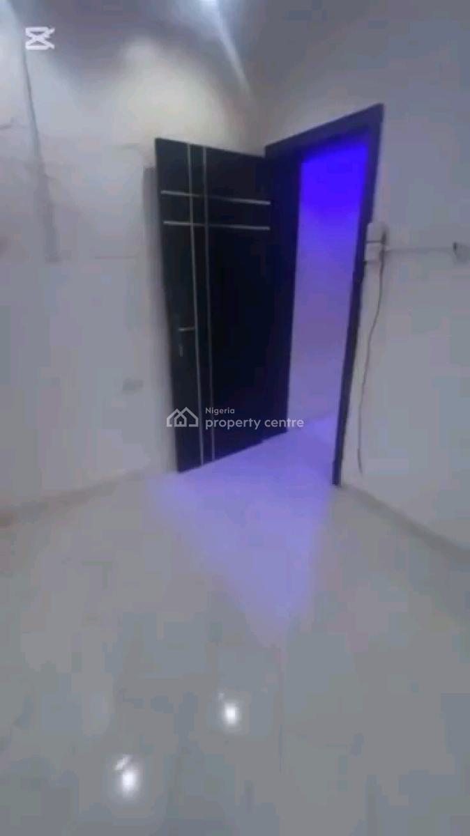 Clean Mini-flat Available in a Serene Environment, Akoka, Yaba, Lagos, Mini Flat (room and Parlour) for Rent