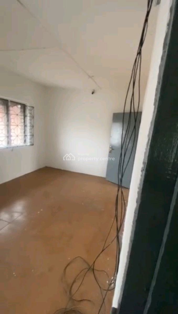 Very Decent and Spacious 3bedroom Flat Apartment with 2 Toilets and Ba, Off Palm Avenue, Mushin, Lagos, Flat / Apartment for Rent