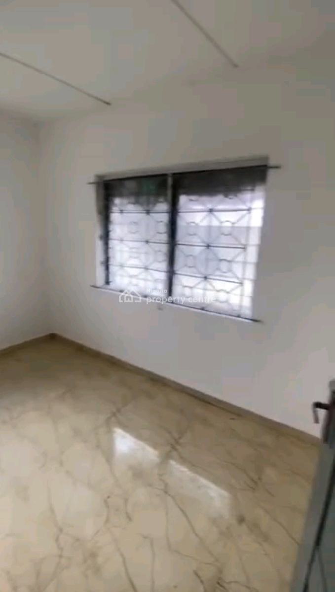 Very Decent and Spacious 3bedroom Flat Apartment with 2 Toilets and Ba, Off Palm Avenue, Mushin, Lagos, Flat / Apartment for Rent