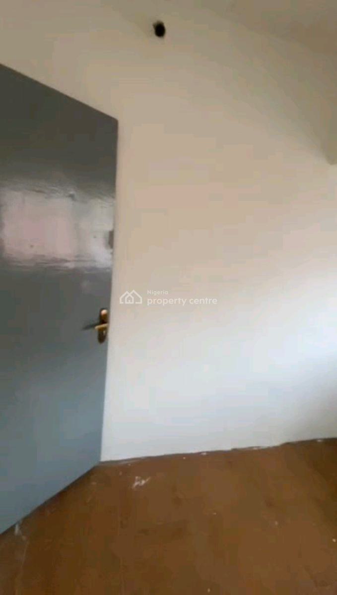 Very Decent and Spacious 3 Bedroom Flat Apartment with 2 Toilets and Bq, Off Palm Avenue, Mushin, Lagos, Flat / Apartment for Rent