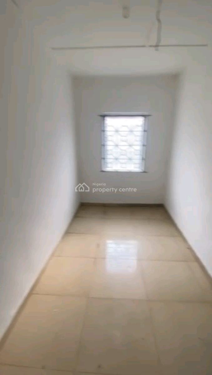 Very Decent and Spacious 3 Bedroom Flat Apartment with 2 Toilets and Bq, Off Palm Avenue, Mushin, Lagos, Flat / Apartment for Rent