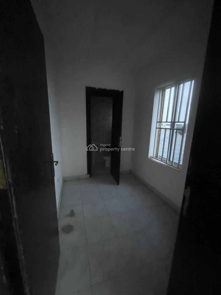 Luxury Brand New 2 Bedroom Flat Very Spacious with a Bq, Mobil Road, Ilaje, Ajah, Lagos, Block of Flats for Sale