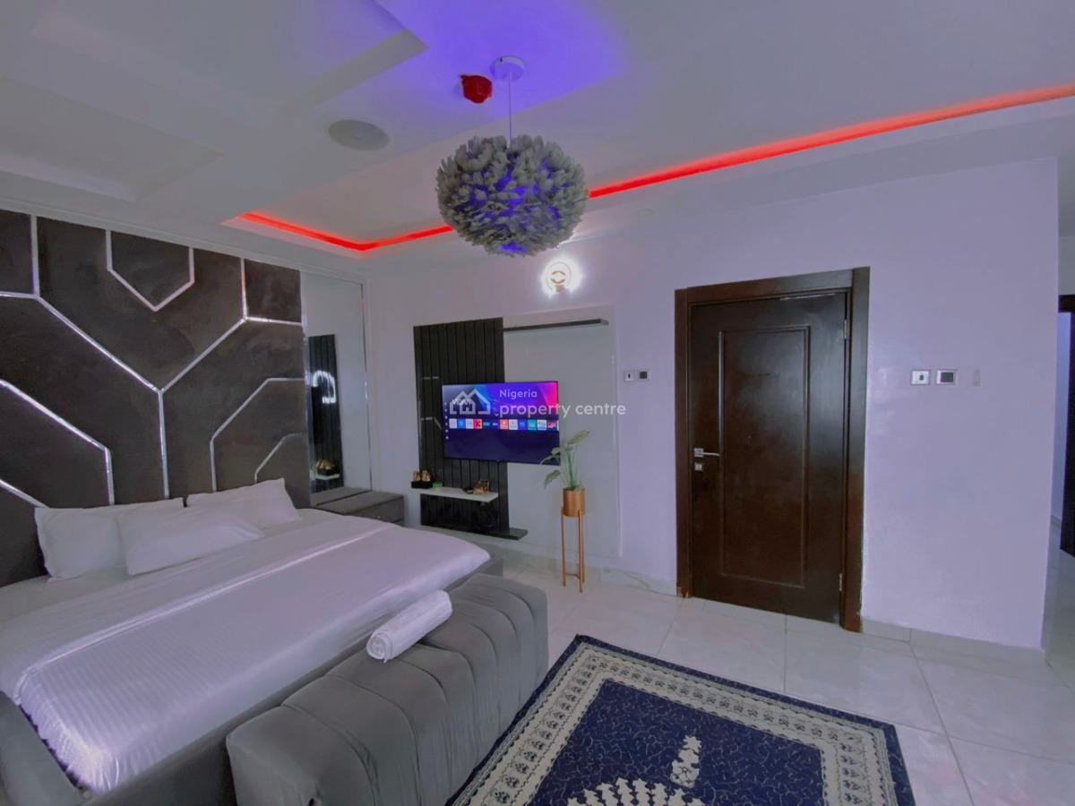 Luxury 3 Bedroom Apartment with Swimming Pool, Ps5, Snooker and Tennis, Lekki Right, Lekki Phase1, Lekki, Lagos, Flat / Apartment Short Let