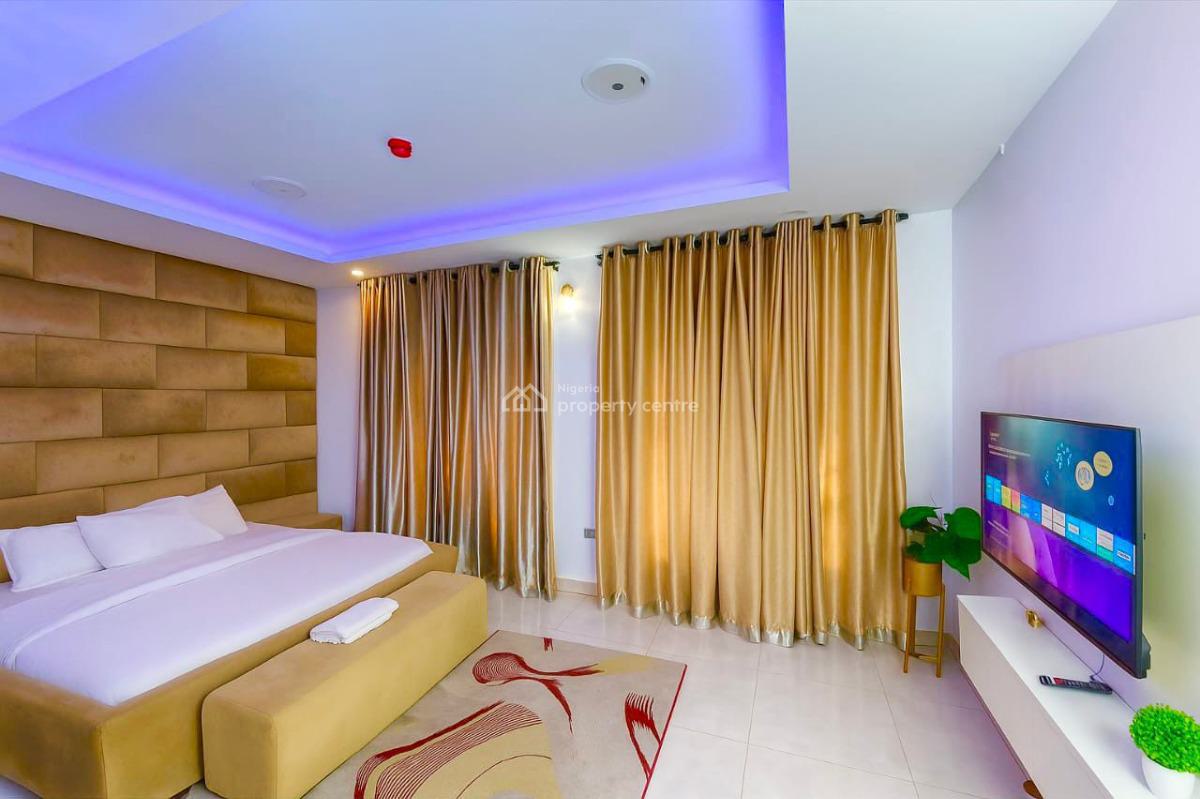 Luxury 3 Bedroom Apartment with Swimming Pool, Ps5, Snooker and Tennis, Lekki Right, Lekki Phase1, Lekki, Lagos, Flat / Apartment Short Let