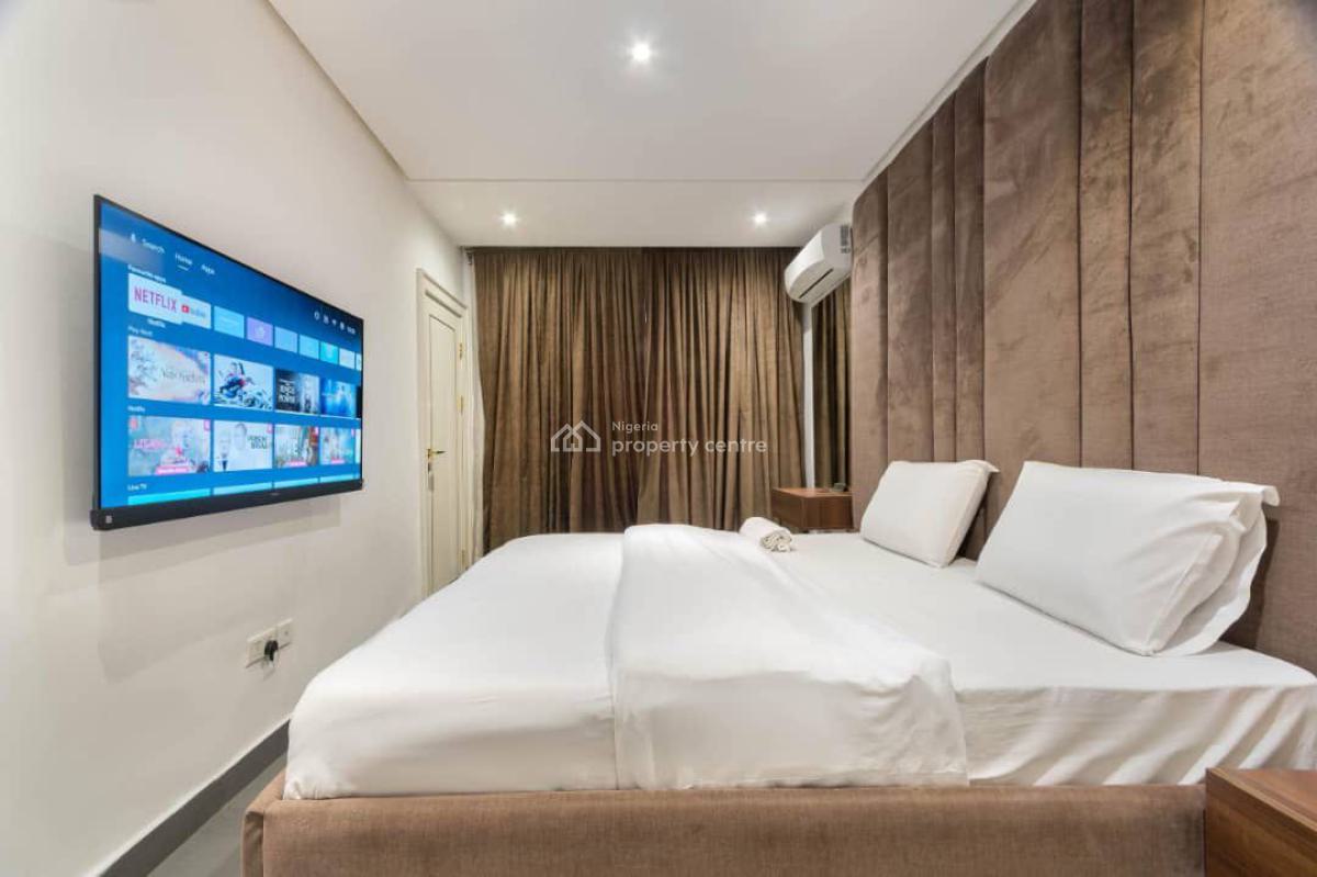 3 Bedroom Maisonette with Ps5 and Swimming Pool, Lekki Phase 1, Lekki, Lagos, Flat / Apartment Short Let