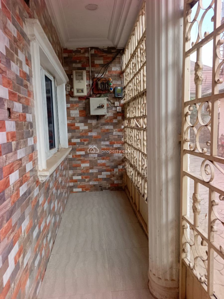 6bedroom Duplex with 2units of 2bedroom and 1unit of 1bedroom Bungalow, Lugbe Fha Back of Amac Market. Fha Estate., Fha (f.h.a), Lugbe District, Abuja, Detached Duplex for Sale