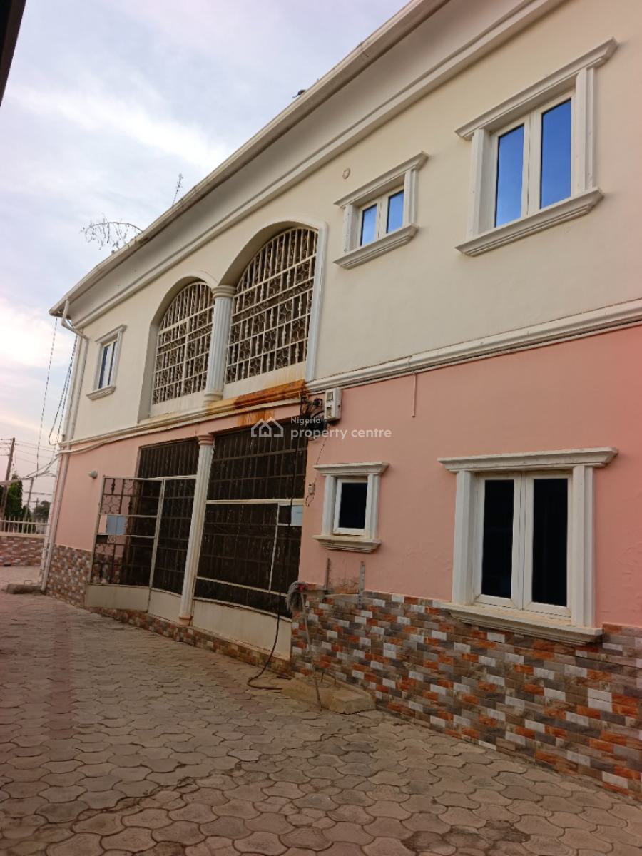 6bedroom Duplex with 2units of 2bedroom and 1unit of 1bedroom Bungalow, Lugbe Fha Back of Amac Market. Fha Estate., Fha (f.h.a), Lugbe District, Abuja, Detached Duplex for Sale