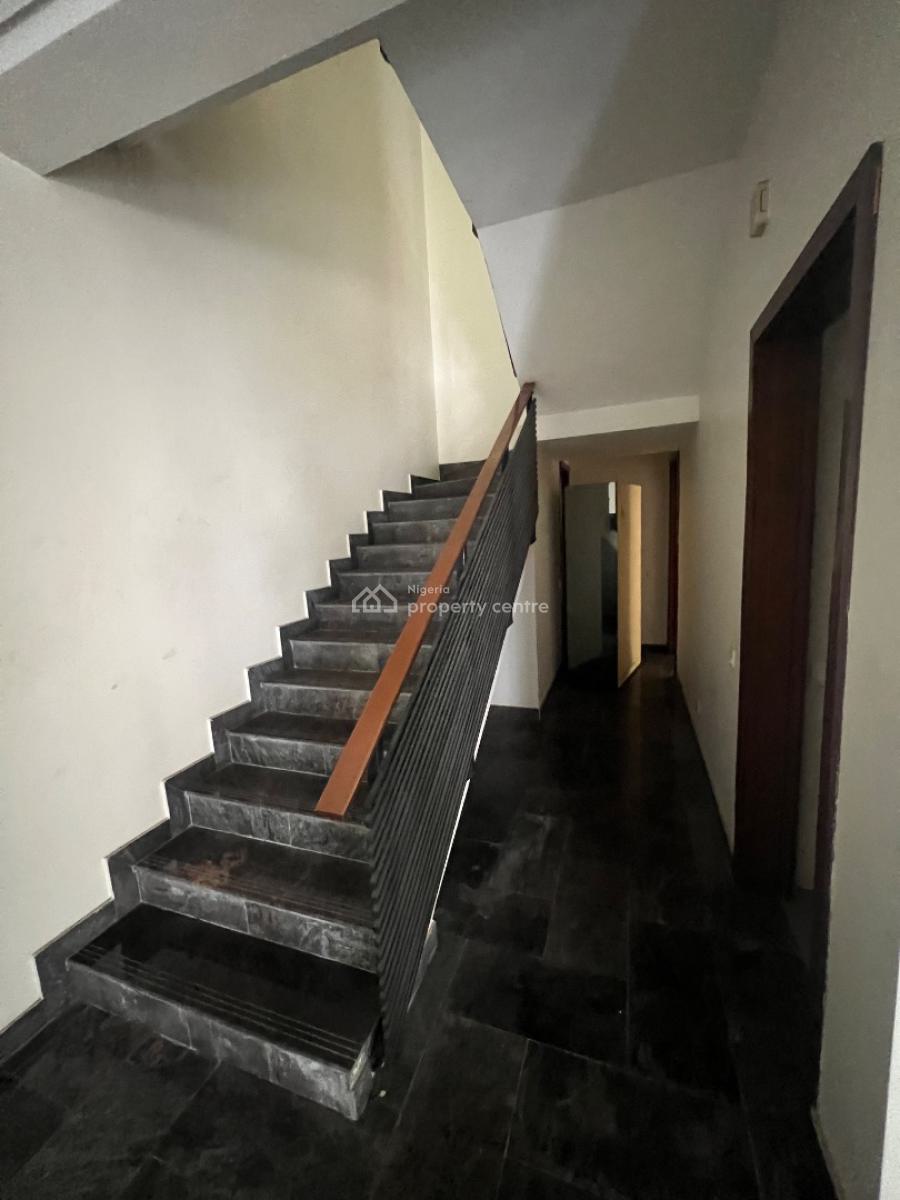 Spacious 4-bedroom Duplex with Bq, Residential/commercial Use Allowed, Lekki Phase 1, Lekki, Lagos, House for Rent