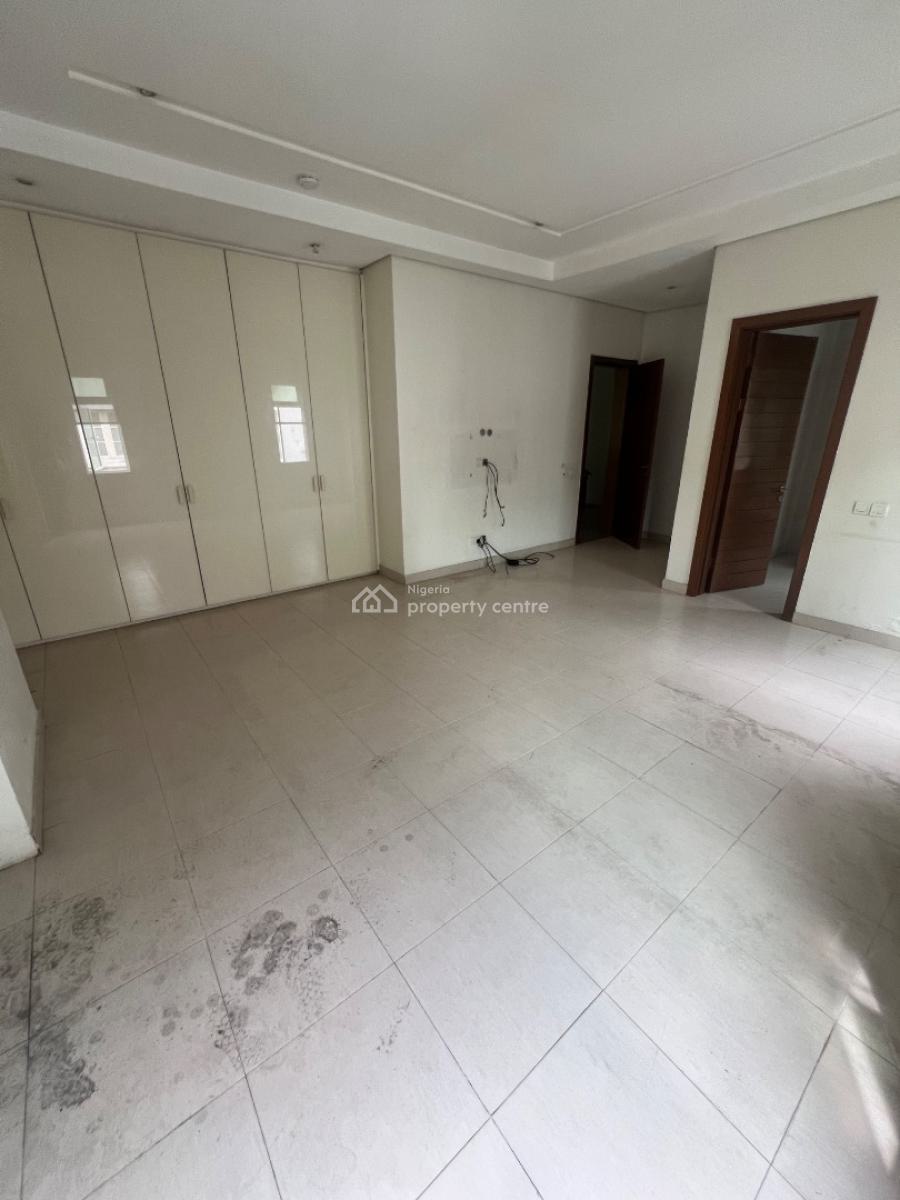 Spacious 4-bedroom Duplex with Bq, Residential/commercial Use Allowed, Lekki Phase 1, Lekki, Lagos, House for Rent