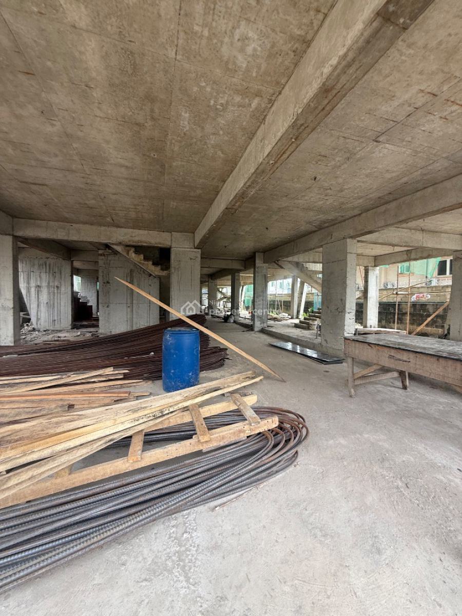 Luxury 4 Bedroom Maisonette with Excellent Facilities, Ikoyi, Lagos, Block of Flats for Sale