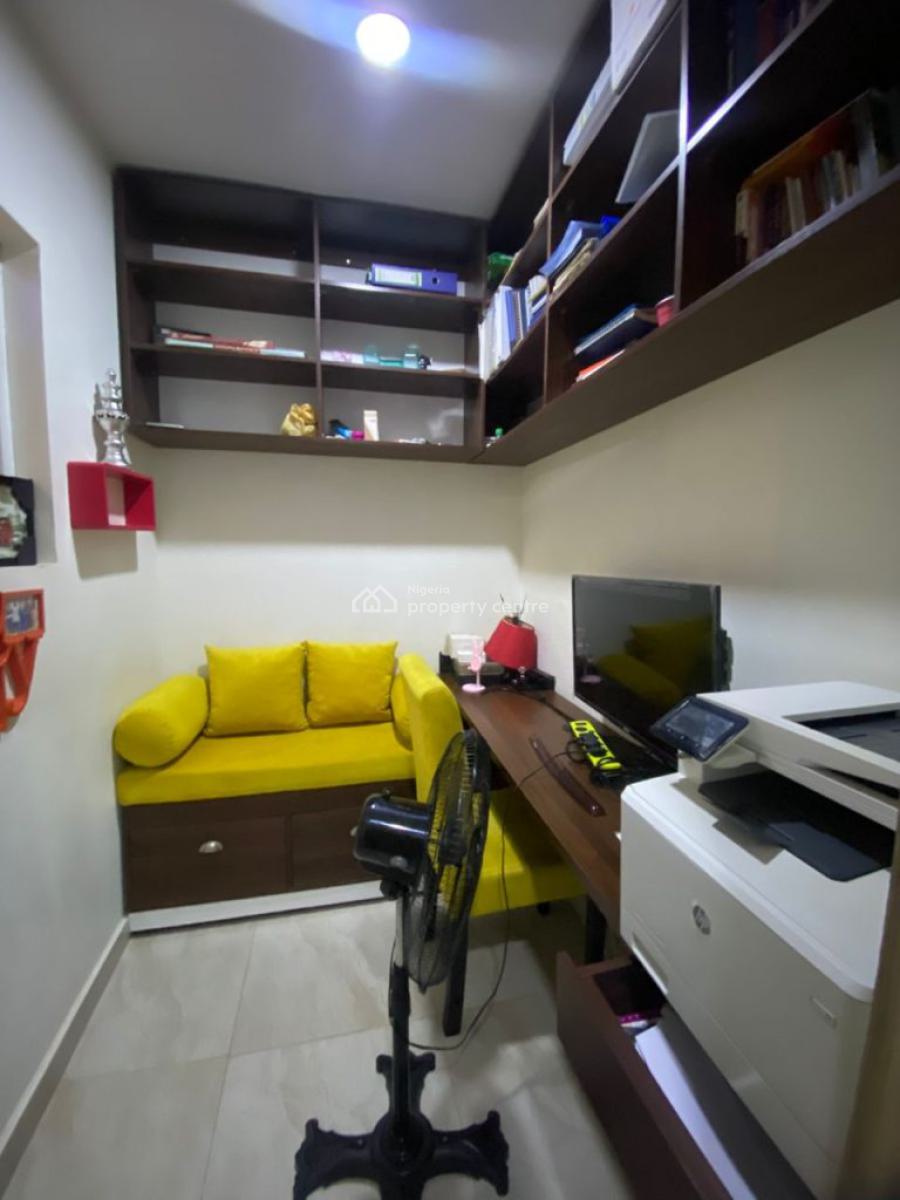 Fully Furnished, Serviced 4-bedroom Terrace with Bq, Osapa, Lekki, Lagos, Terraced Duplex for Rent