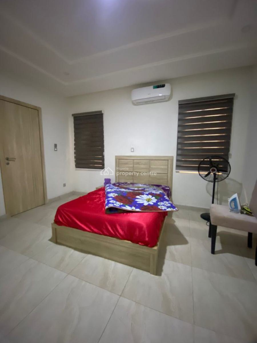 Fully Furnished, Serviced 4-bedroom Terrace with Bq, Osapa, Lekki, Lagos, Terraced Duplex for Rent