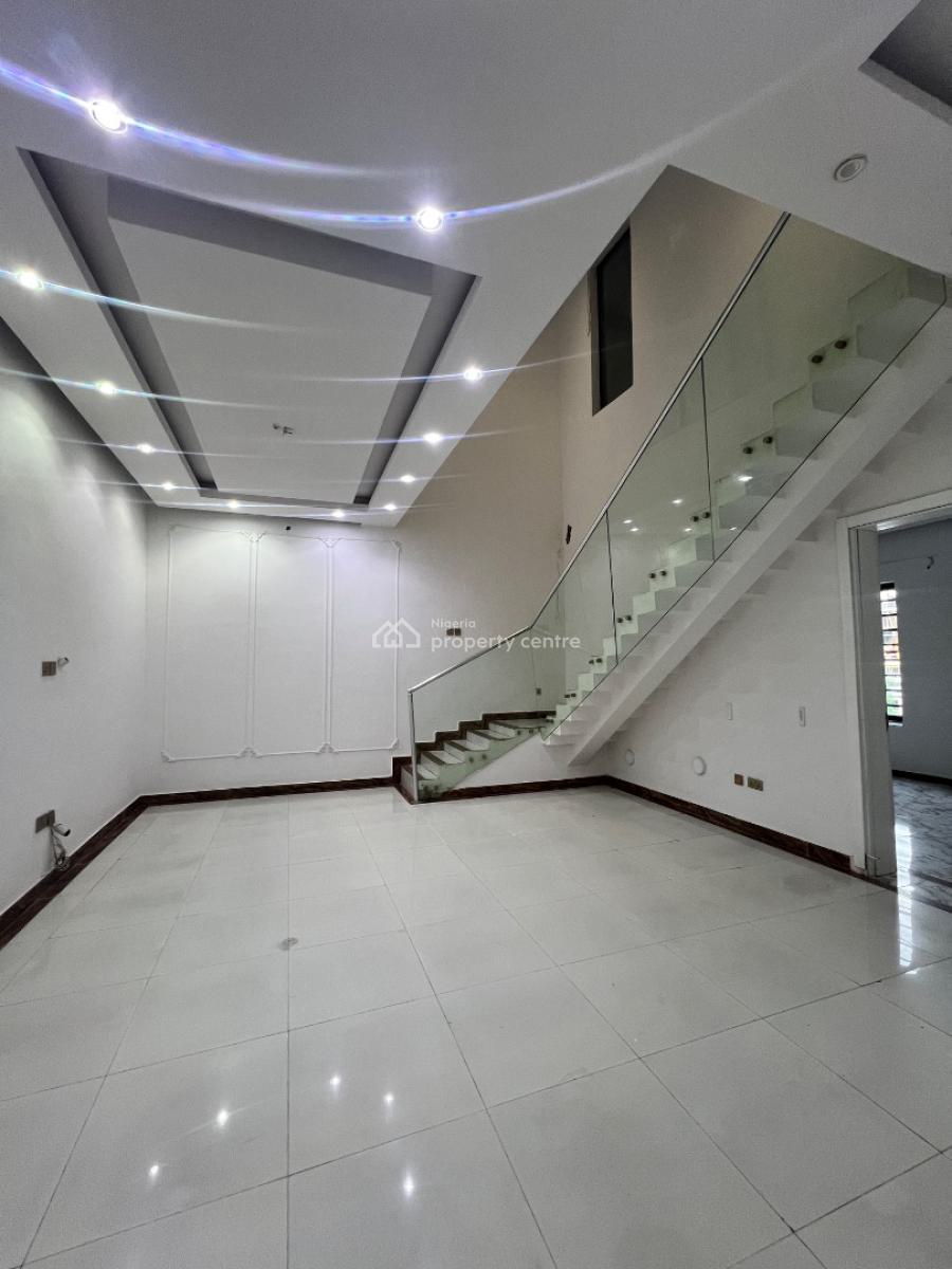 4 Bedroom Maisonette with Bq, Off Freedom Way, Lekki Phase 1, Lekki, Lagos, House for Rent
