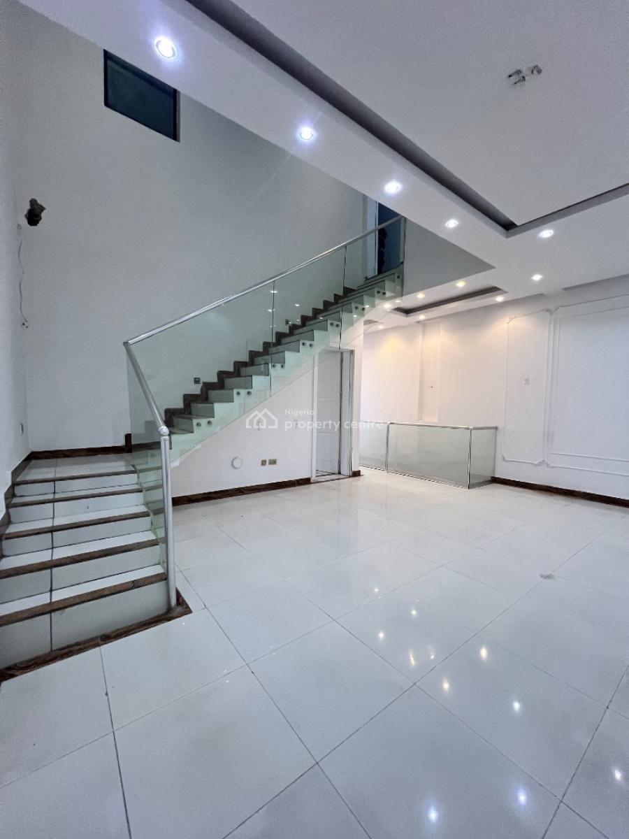4 Bedroom Maisonette with Bq, Off Freedom Way, Lekki Phase 1, Lekki, Lagos, House for Rent