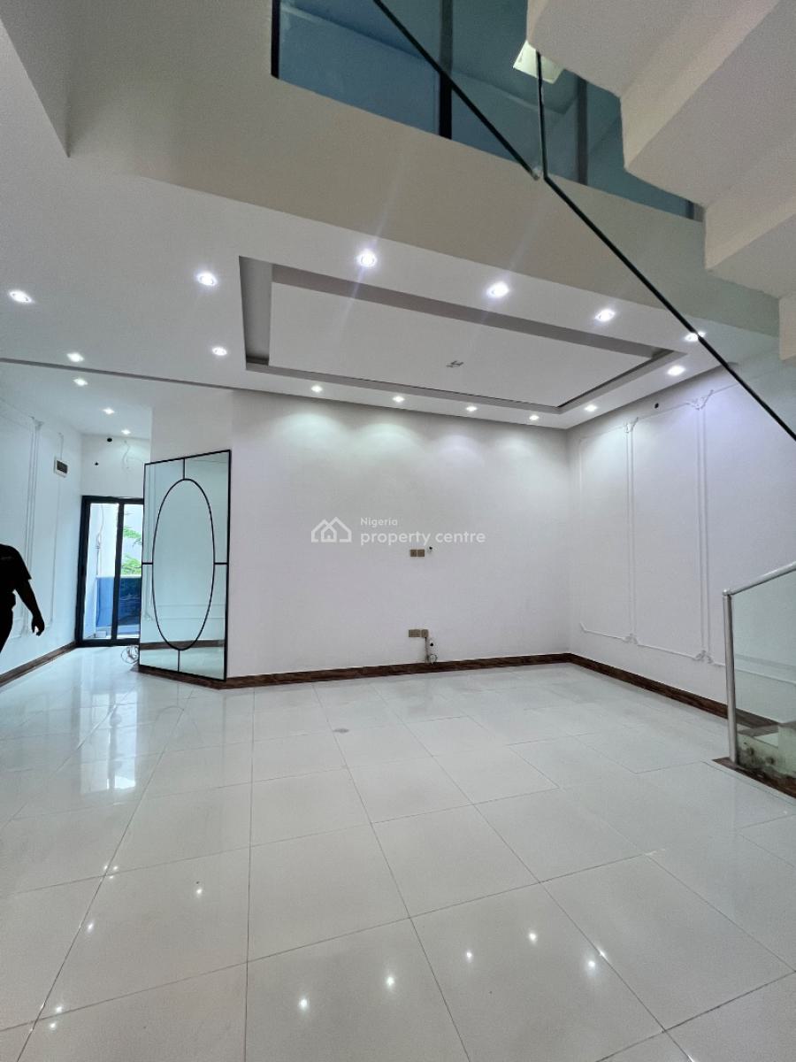 4 Bedroom Maisonette with Bq, Off Freedom Way, Lekki Phase 1, Lekki, Lagos, House for Rent