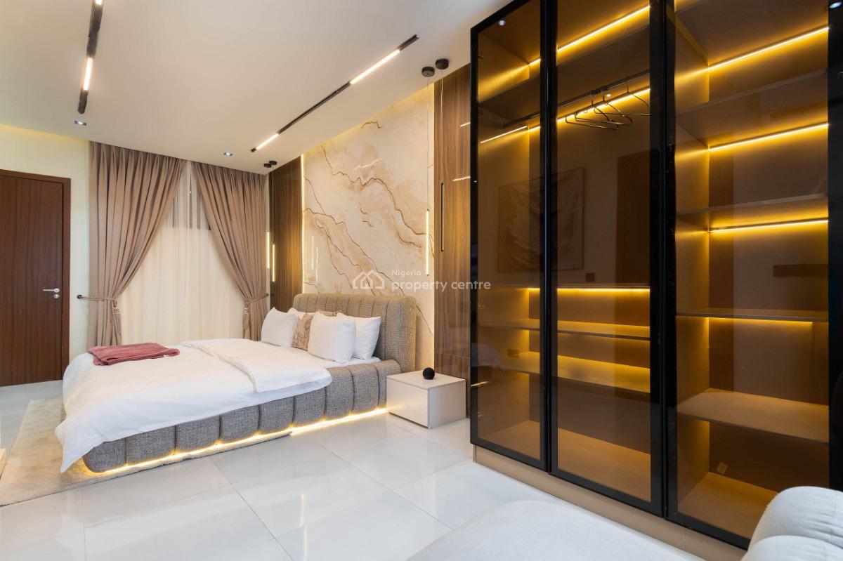 Deluxe Luxury 2 Bedroom Maisonette with Ps5, and Snooker Table, Lekki Phase 1, Lekki, Lagos, Flat / Apartment Short Let