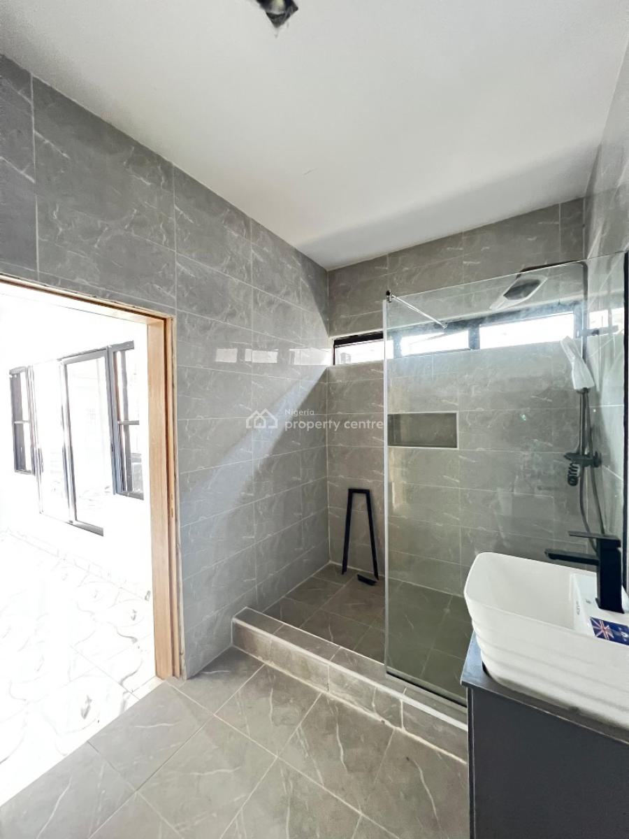 Well Built 4 Terraced Duplex with Bq in a Serene Environment, Ikota, Lekki, Lagos, Terraced Duplex for Sale