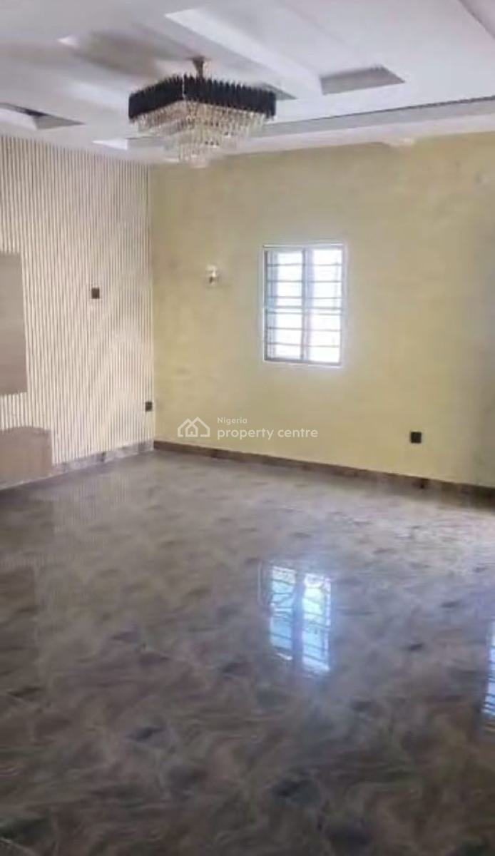 Kaduna Block of Flats, Tafawa Balewa Way Unguwar Rimi Gra, Kaduna North, Kaduna, Mini Flat (room and Parlour) for Sale