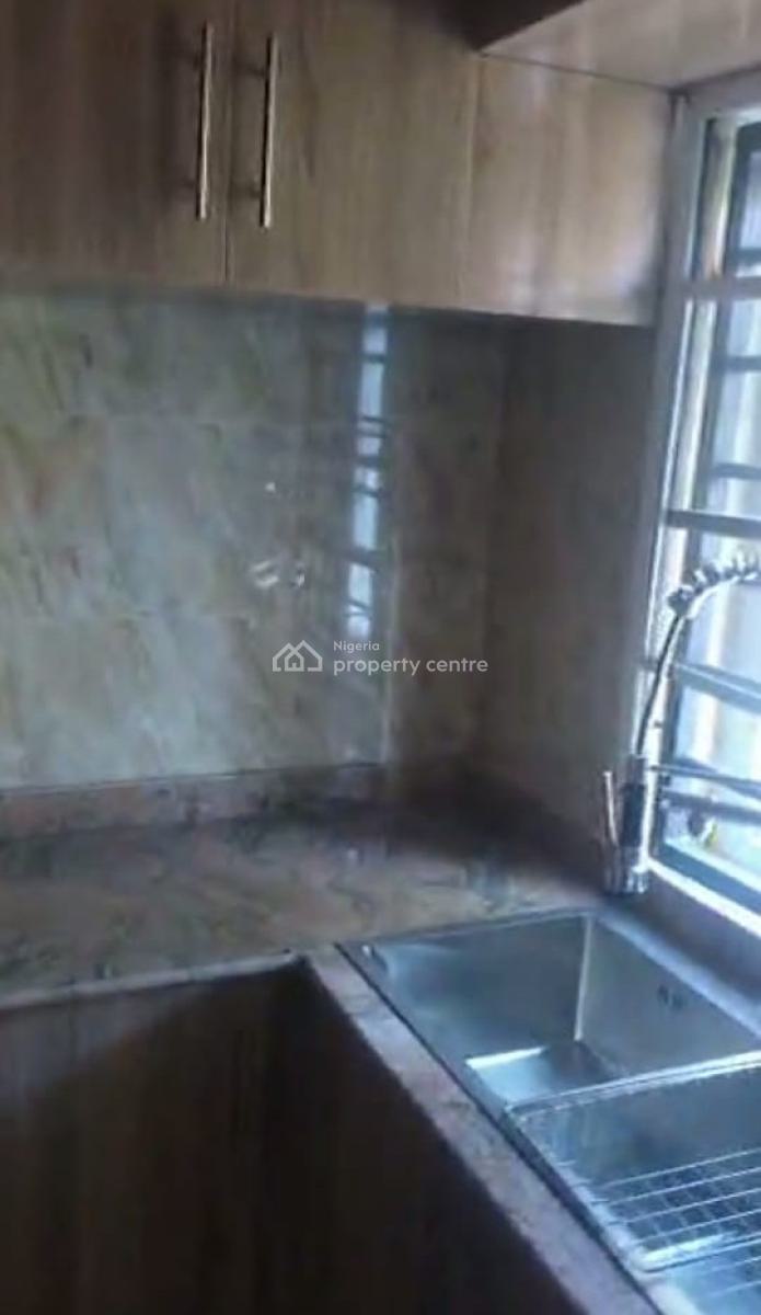 Kaduna Block of Flats, Tafawa Balewa Way Unguwar Rimi Gra, Kaduna North, Kaduna, Mini Flat (room and Parlour) for Sale