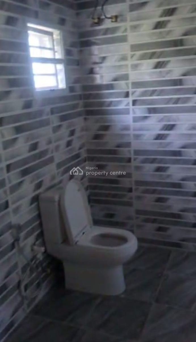 Kaduna Block of Flats, Tafawa Balewa Way Unguwar Rimi Gra, Kaduna North, Kaduna, Mini Flat (room and Parlour) for Sale