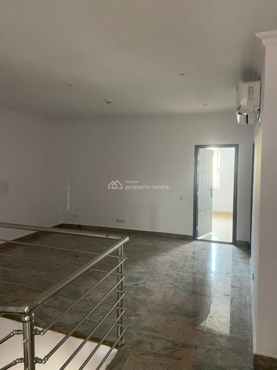 Newly Refurbished 3 Bedroom Terrace House with 2 Rooms Bq, Banana Island, Ikoyi, Lagos, Flat / Apartment for Rent