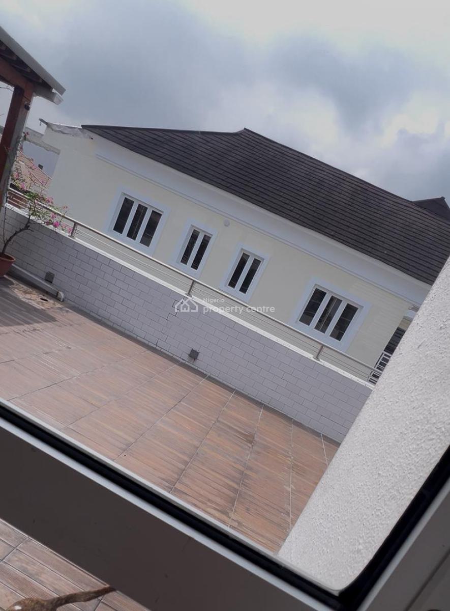 Newly Refurbished 3 Bedroom Terrace House with 2 Rooms Bq, Banana Island, Ikoyi, Lagos, Flat / Apartment for Rent