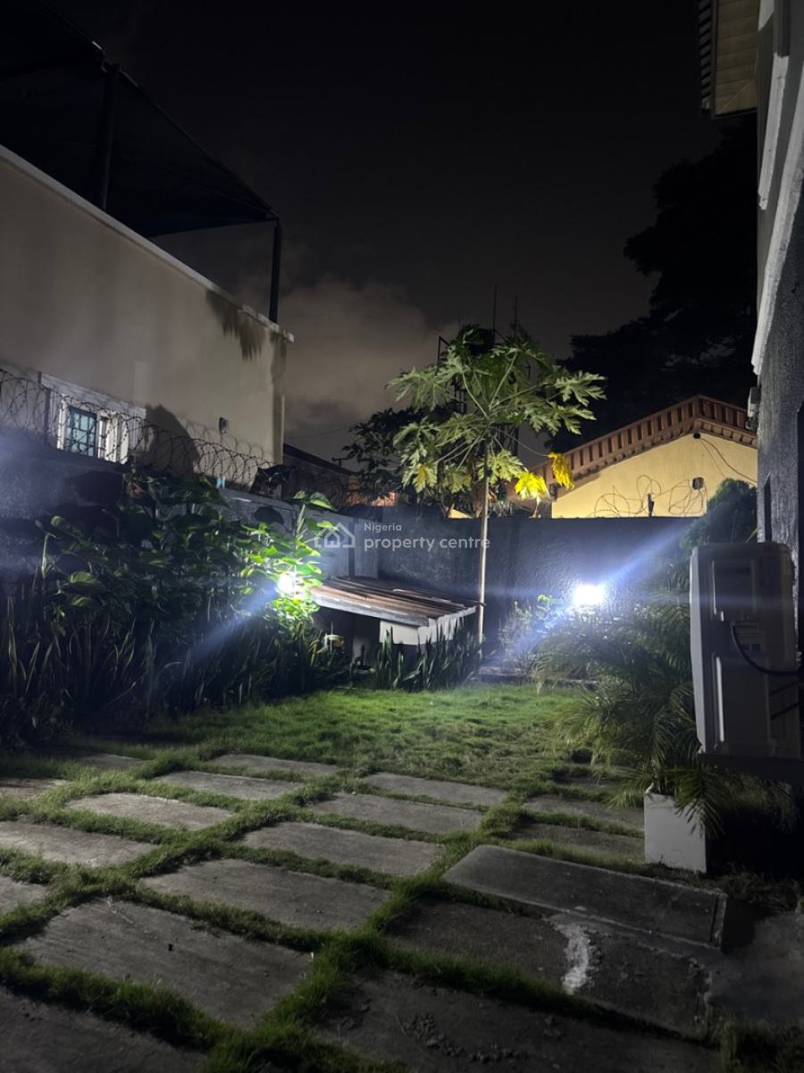 1 Bedroom Maisonette, Lekki Phase 1, Lekki, Lagos, House Short Let