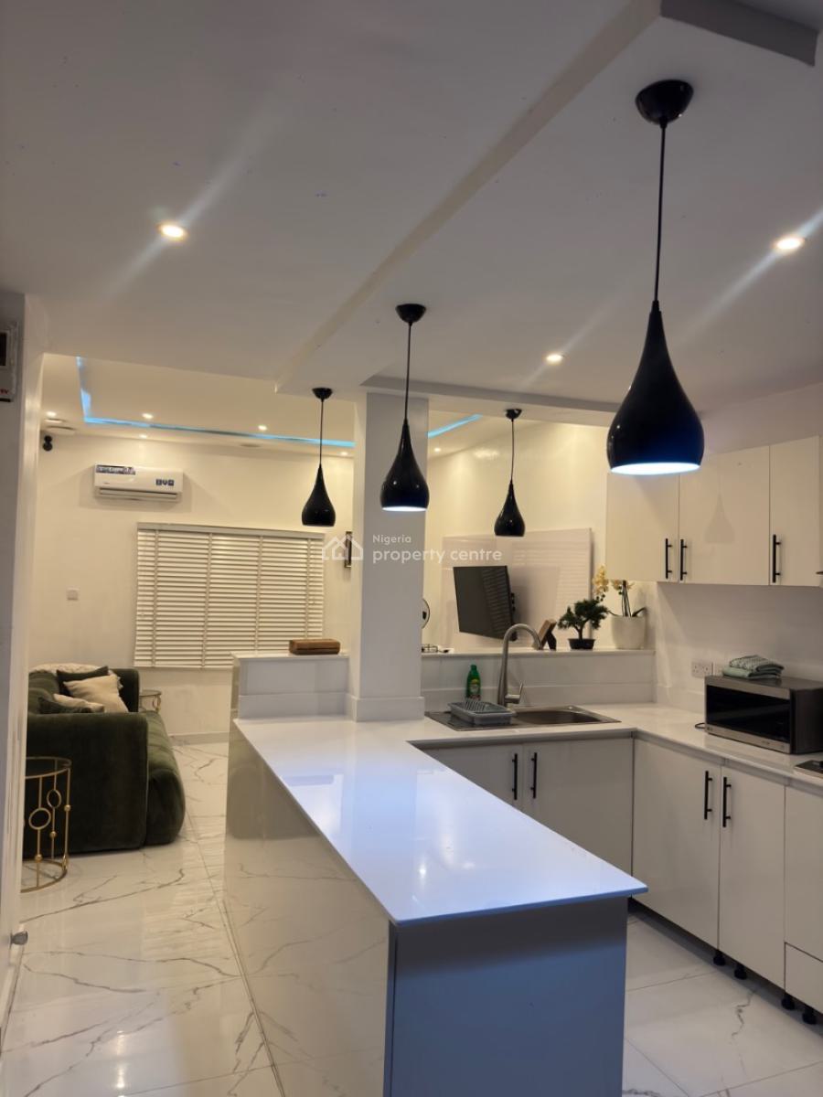 1 Bedroom Maisonette, Lekki Phase 1, Lekki, Lagos, House Short Let