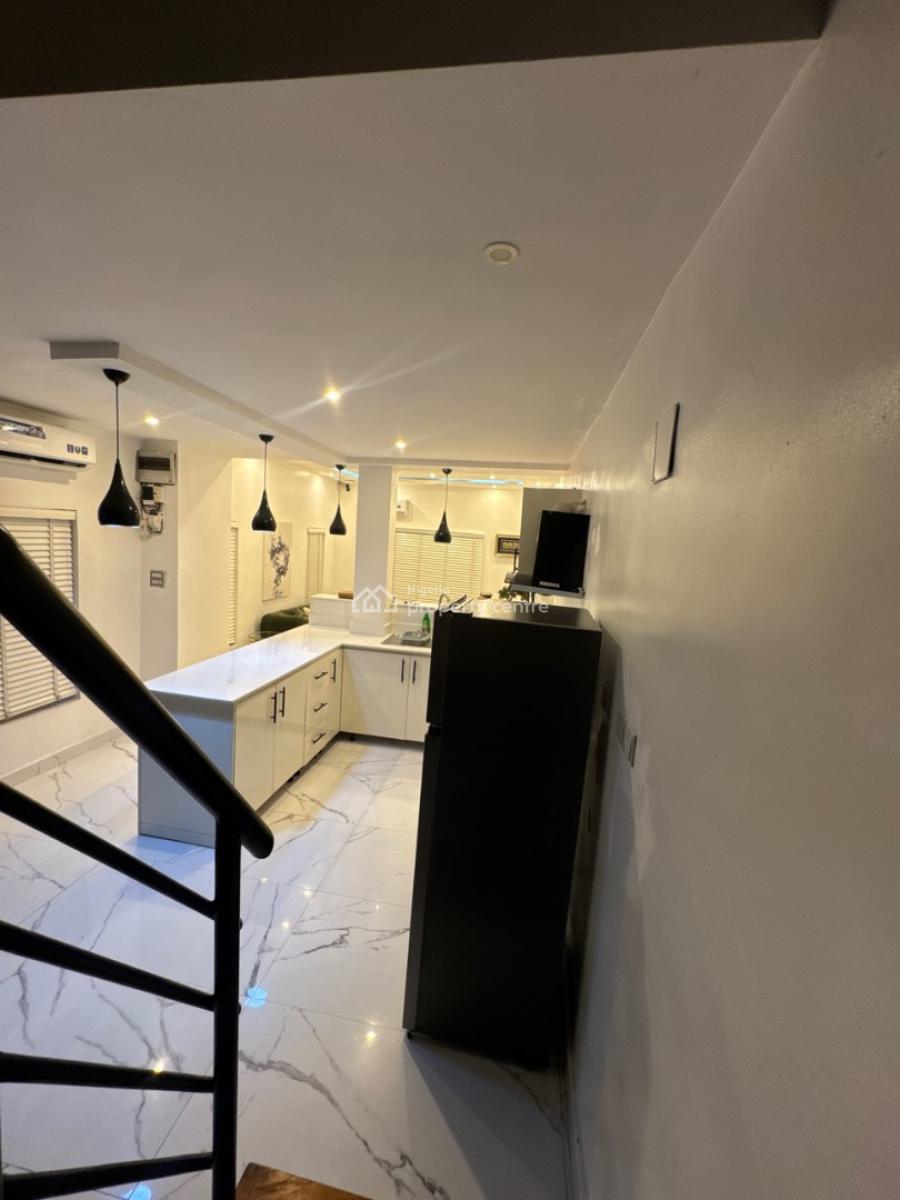1 Bedroom Maisonette, Lekki Phase 1, Lekki, Lagos, House Short Let