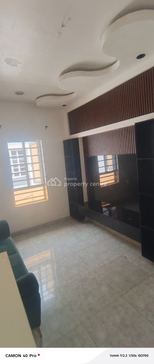 Mini Flat with Inbuilt Kitchen in Chevron, Chevy View Estate, Lekki, Lagos, Mini Flat (room and Parlour) for Rent