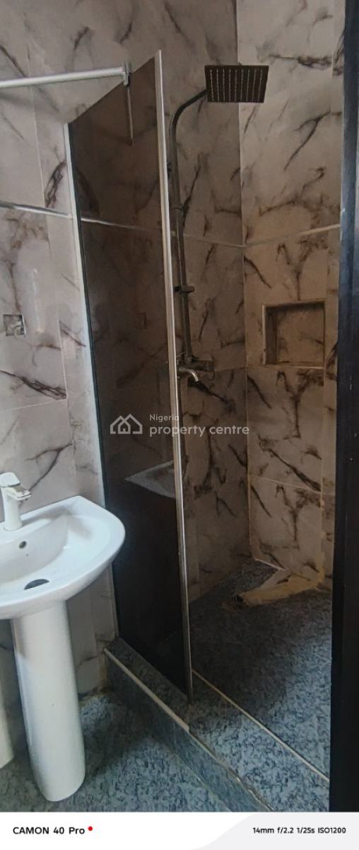 Luxury Mini Flat Upstairs, Chevy View Estate, Lekki, Lagos, Mini Flat (room and Parlour) for Rent