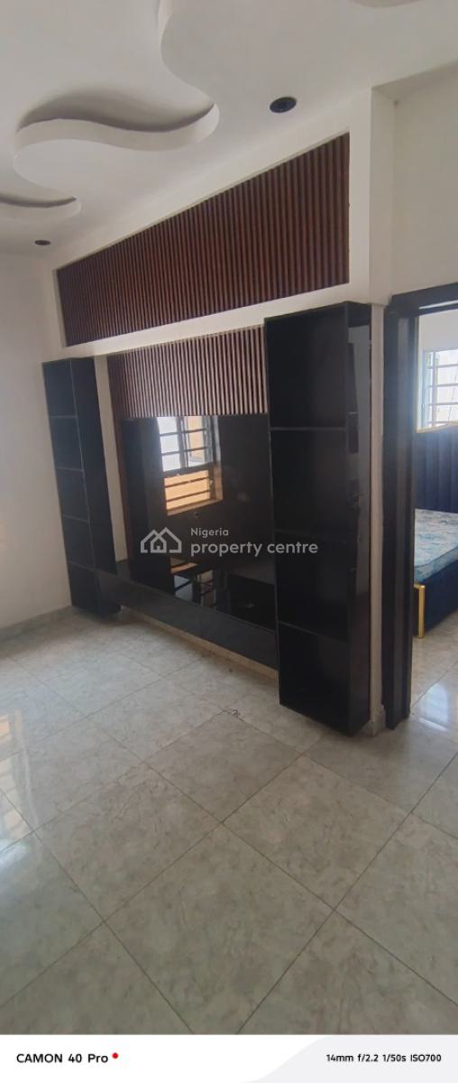 Luxury Mini Flat Upstairs, Chevy View Estate, Lekki, Lagos, Mini Flat (room and Parlour) for Rent