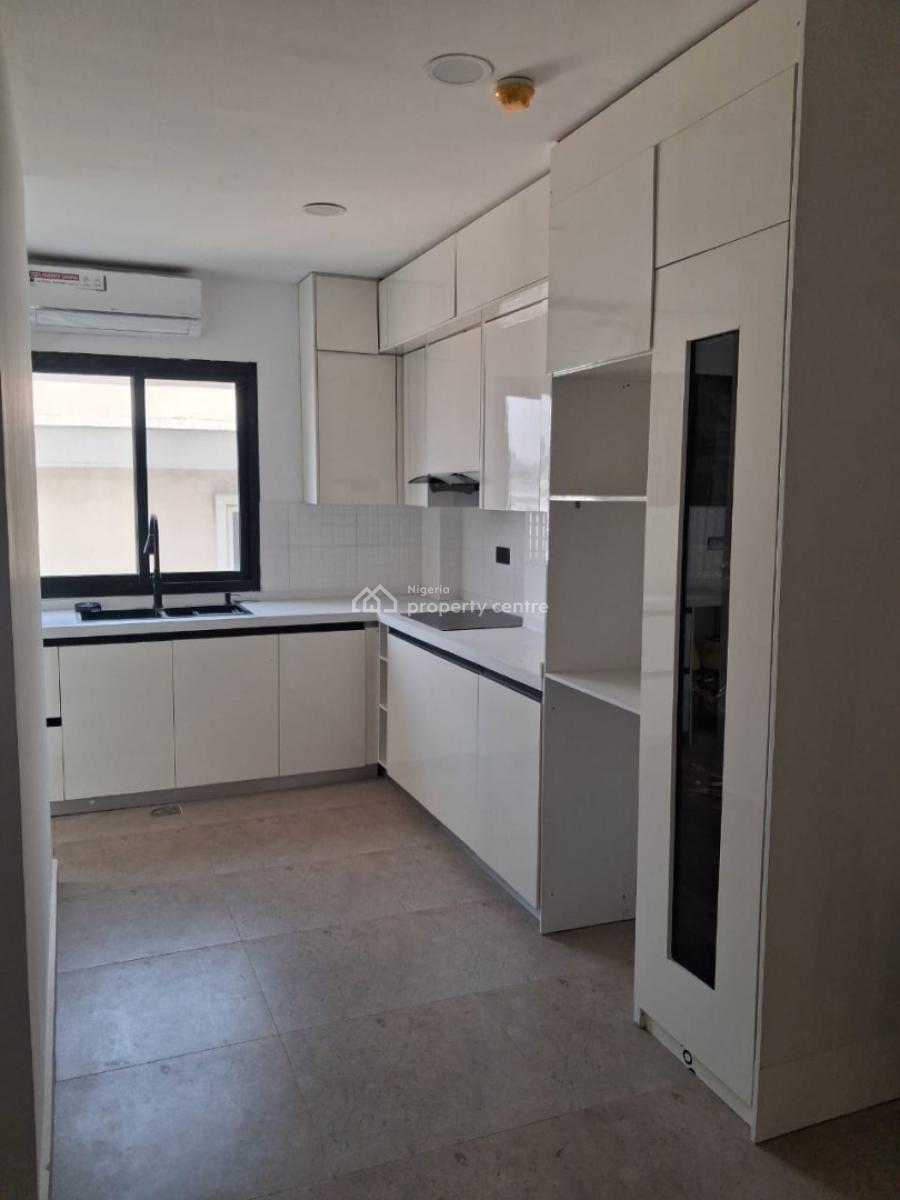 Tastefully Built and Luxury 4-bedroom Flat, Banana Island, Ikoyi, Lagos, Flat / Apartment for Rent