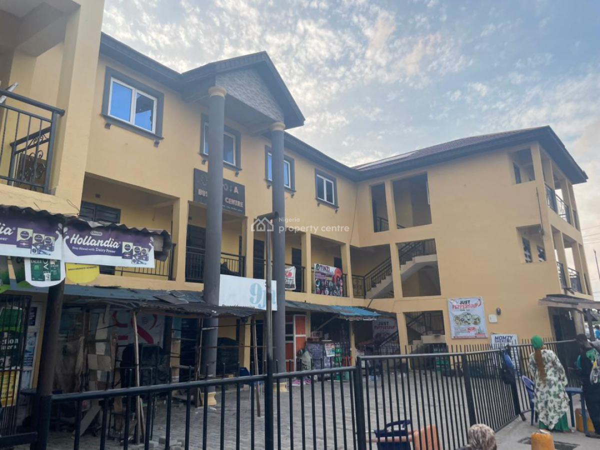 Prime Commercial Plaza, Onosa, Ibeju Lekki, Lagos, Plaza / Complex / Mall for Sale