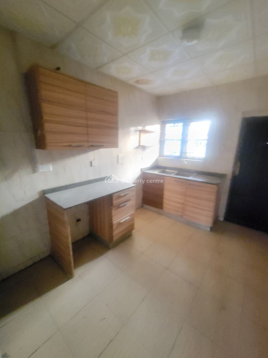 Standard and Spacious 3 Bedroom, Even Estate, Ajah, Lagos, Flat / Apartment for Rent