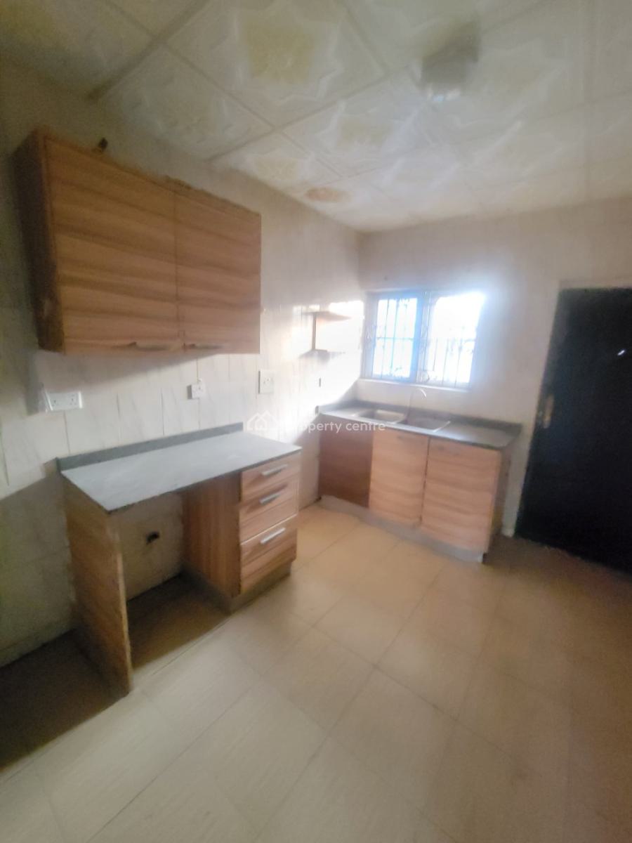 Standard and Spacious 3 Bedroom, Even Estate, Ajah, Lagos, Flat / Apartment for Rent