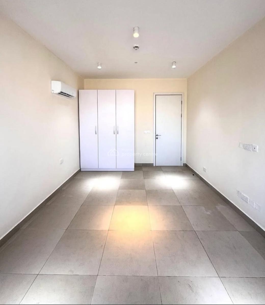 Unit of 2 Bedroom Apartment, Lekki Phase 1, Lekki, Lagos, Block of Flats for Sale