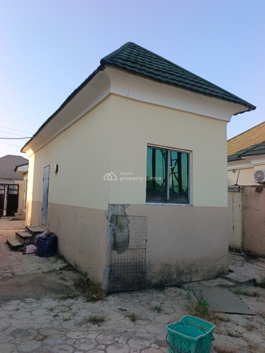 Luxury 3bedroom Fully Detach Bungalow House in an Estate in Lugbe, Lugbe Back of Amac Market., Fha (f.h.a), Lugbe District, Abuja, Detached Bungalow for Sale